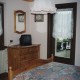 s�sz�ll�s: Rosengarden residence